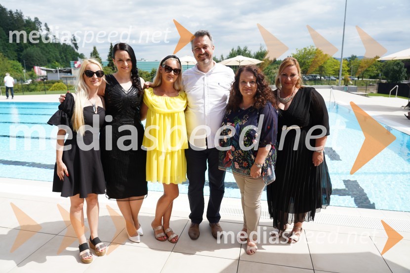  ... ;  ... ;  ... ;  Andrej Pust, direktor prodaje Mpik d.o.o;  Marija Lah, direktorica Spotur;  ... Otvoritev in ogled bazenskega kompleksa Aqualatio, Slovenj Gradec