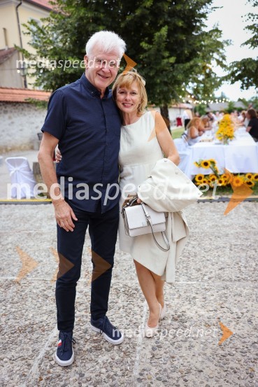  Andrej Šifrer, glasbenik;  Mirjam PovhKranjska dolga miza 2022, Zeleni kulinarični dogodek