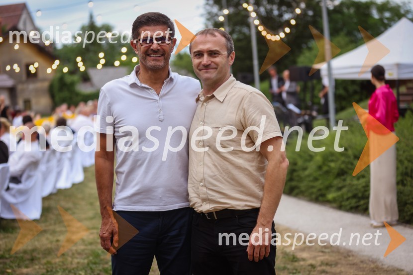  Matjaž Rakovec, župan Mestne občine Kranj;  Klemen Malovrh, direktor, Zavod za turizem KranjKranjska dolga miza 2022, Zeleni kulinarični dogodek