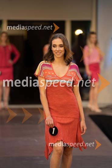  Katarina Sever, miss Radia Zeleni valMiss turizma 2022 je Inja Lebar