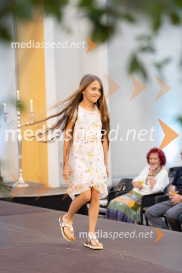 Miss turizma 2022 je Inja Lebar