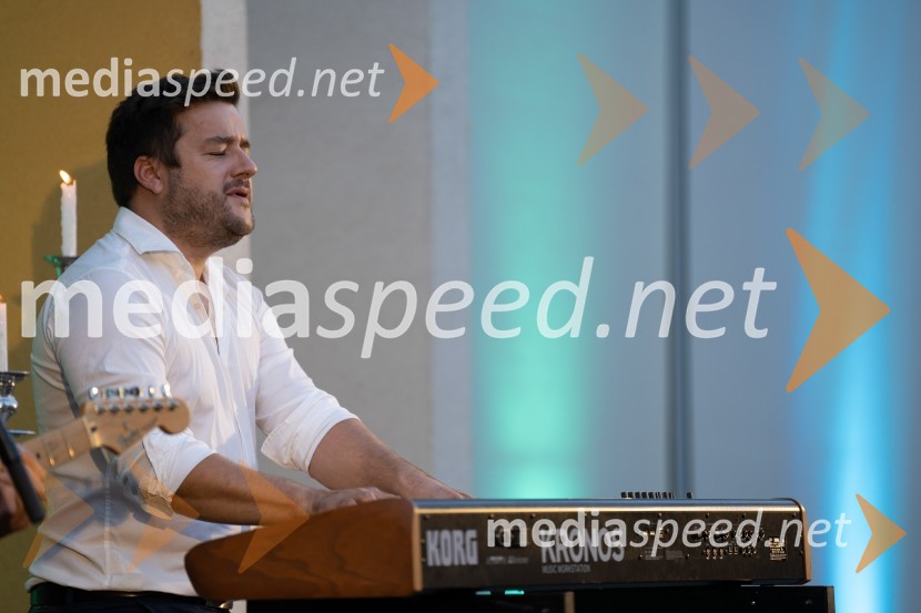  Jan Jazbec, skupina JastrebiMiss turizma 2022 je Inja Lebar