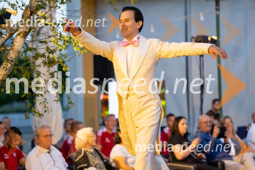  Sash KrasnovMiss turizma 2022 je Inja Lebar