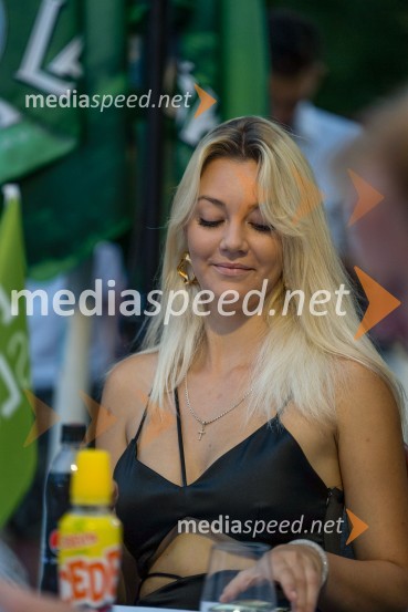  Pia Šoško , finalistka Miss Slovenije 2018Miss turizma 2022 je Inja Lebar