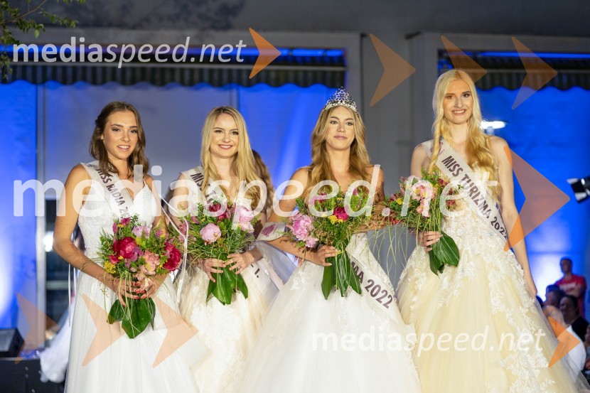  Katarina Sever, miss Radia Zeleni val;  Nina Kokot;  Inja Lebar, miss turizma 2022;  Anita Švajger, 2. spremljevalka miss turizma 2022Miss turizma 2022 je Inja Lebar