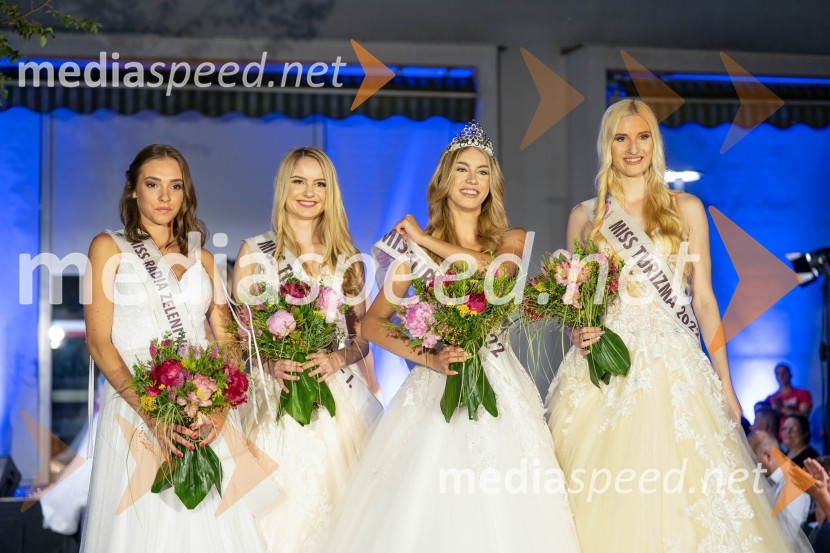  Katarina Sever, miss Radia Zeleni val;  Nina Kokot;  Inja Lebar, miss turizma 2022;  Anita Švajger, 2. spremljevalka miss turizma 2022Miss turizma 2022 je Inja Lebar