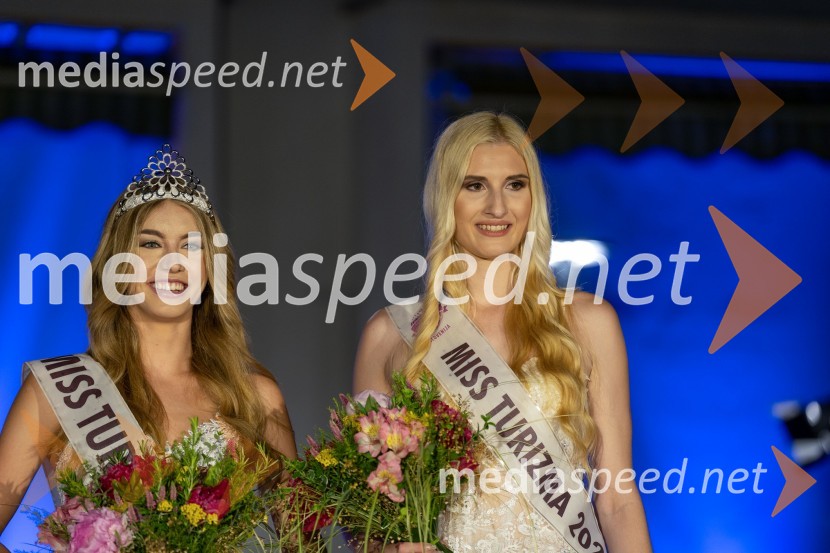  Inja Lebar, miss turizma 2022;  Anita Švajger, 2. spremljevalka miss turizma 2022Miss turizma 2022 je Inja Lebar
