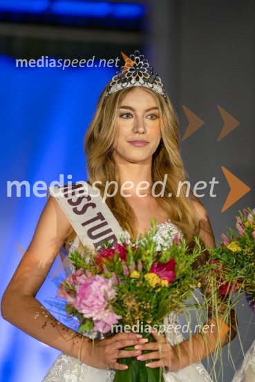  Inja Lebar, miss turizma 2022Miss turizma 2022 je Inja Lebar