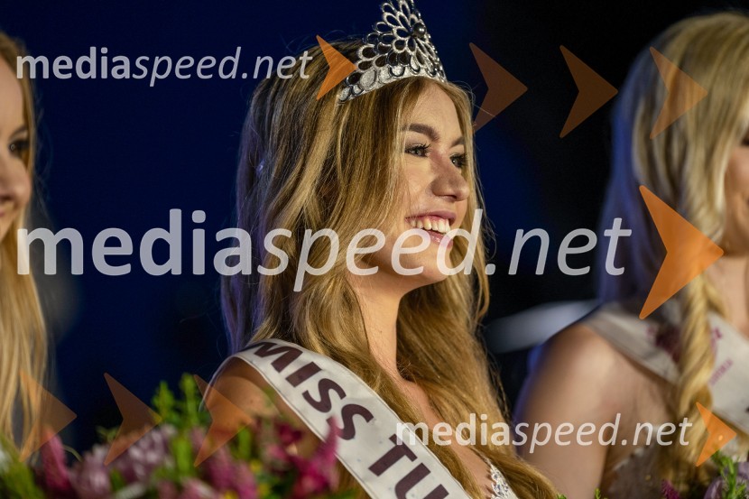  Inja Lebar, miss turizma 2022Miss turizma 2022 je Inja Lebar