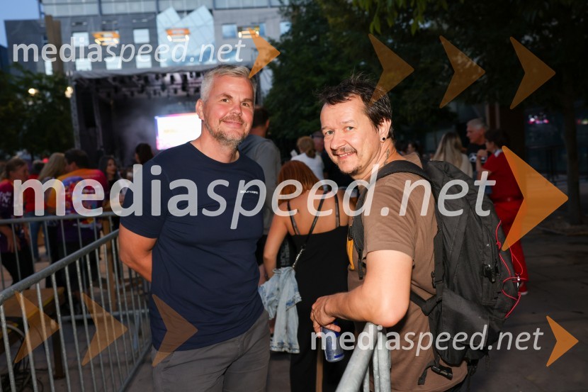 Dejan Ozimič, direktor podjetja Soundbiro;  Andrej  Težak-Tešky, stand-up komik, manager, producent, tekač na dolge proge in dobrodelnež30. Festival Lent, otvoritev z Magnificom