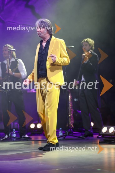  Robert Pešut - Magnifico, glasbenik30. Festival Lent, otvoritev z Magnificom