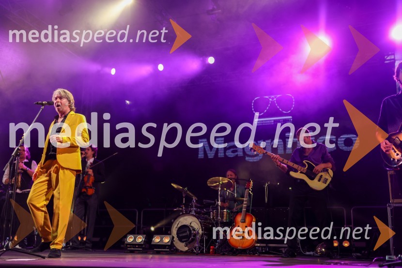  Robert Pešut - Magnifico, glasbenik30. Festival Lent, otvoritev z Magnificom