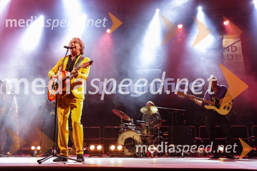  Robert Pešut - Magnifico, glasbenik30. Festival Lent, otvoritev z Magnificom