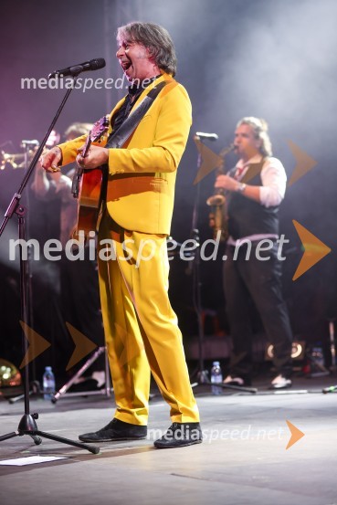  Robert Pešut - Magnifico, glasbenik30. Festival Lent, otvoritev z Magnificom