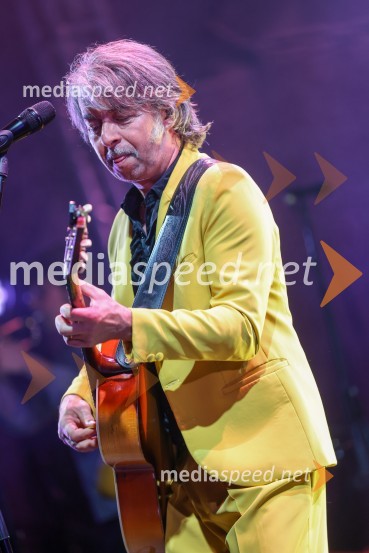  Robert Pešut - Magnifico, glasbenik30. Festival Lent, otvoritev z Magnificom