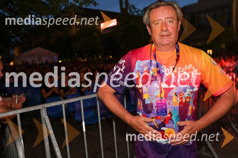  Vladimir  Rukavina Gogo, direktor Narodnega doma Maribor ter direktor Festivala Lent 30. Festival Lent, otvoritev z Magnificom
