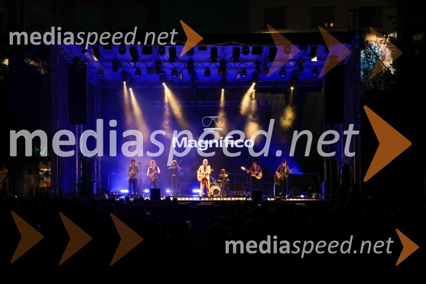  Robert Pešut - Magnifico, glasbenik30. Festival Lent, otvoritev z Magnificom