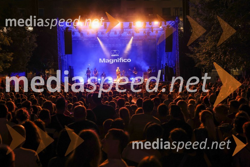  Robert Pešut - Magnifico, glasbenik30. Festival Lent, otvoritev z Magnificom