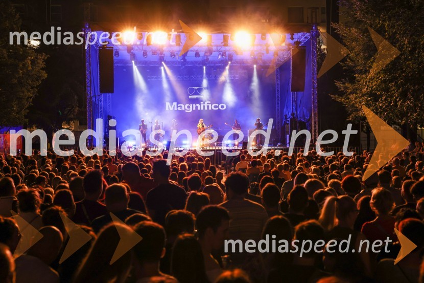  Robert Pešut - Magnifico, glasbenik30. Festival Lent, otvoritev z Magnificom