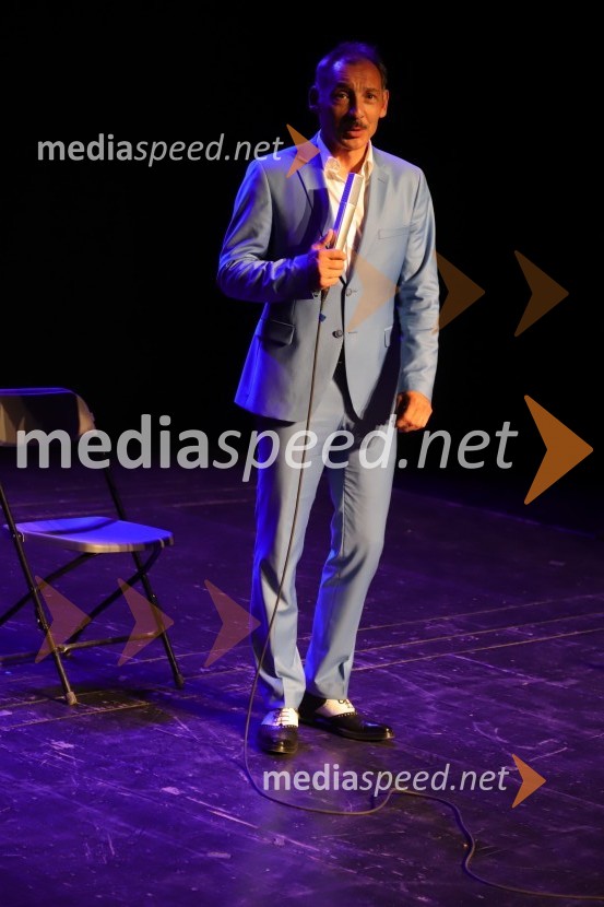  Tadej Toš, igralec, komik in TV voditelj30. Festival Lent, sobota 25. 6. 2022