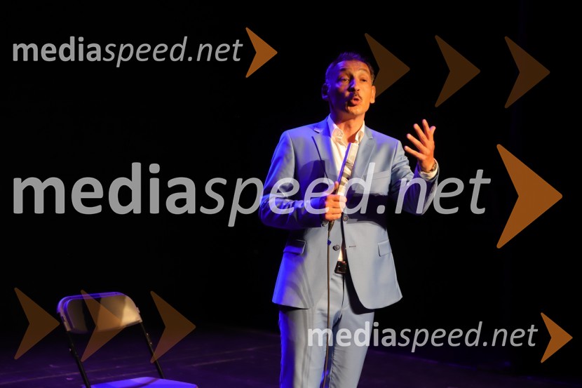  Tadej Toš, igralec, komik in TV voditelj30. Festival Lent, sobota 25. 6. 2022