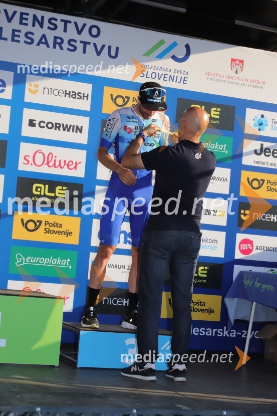  Luka Mezgec, kolesarDržavno prvenstvo v kolesarstvu, Podelitev in koncert