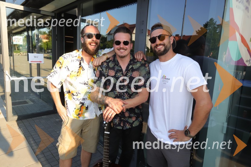  Marko Kocjan - Emkej, glasbenik;  Tim Kores - Kori, glasbenik;  Filip Flisar, nekdanji smučar prostega slogaDržavno prvenstvo v kolesarstvu, Podelitev in koncert