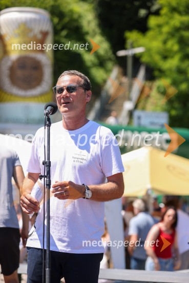  Borut Cvetkovič, direktor podjetja Radgonske goriceDan odprtih kleti 2022 v Radgonskih goricah