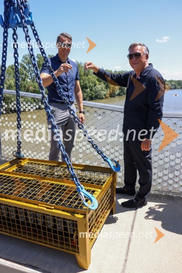  Vladimir Mauko, direktor občinske uprave; mag. Karl Lautner, župan občine Bad RadkersburgDan odprtih kleti 2022 v Radgonskih goricah