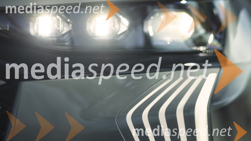 Novi DS 7: Prefinjenost je edina prava pot