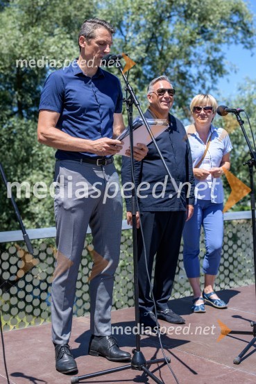  Vladimir Mauko, direktor občinske uprave; mag. Karl Lautner, župan občine Bad Radkersburg;  ... Dan odprtih kleti 2022 v Radgonskih goricah
