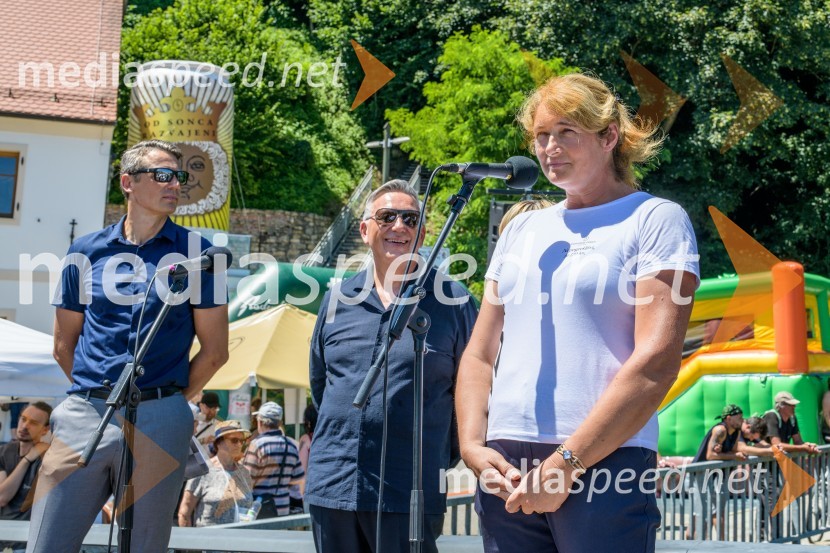 Vladimir Mauko, direktor občinske uprave; mag. Karl Lautner, župan občine Bad Radkersburg;  Klavdija Topolovec Špur,  glavna enologinja v podjetju Radgonske goriceDan odprtih kleti 2022 v Radgonskih goricah