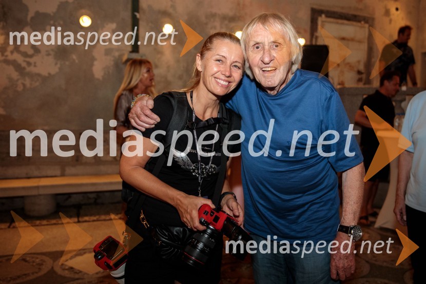  Darja Štravs Tisu, radijska voditeljica, glasbenica in fotografinja;  Tone Fornezzi - Tof, novinarWest Side Story, muzikal, Festival Ljubljana 2022