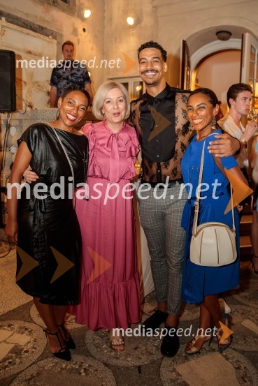  Leticia  Yebuah Slapnik, arhitektka in glasbenica;  ... ;  Wade Lewin, igralec;  Irena Yebuah Tiran, operna pevkaWest Side Story, muzikal, Festival Ljubljana 2022