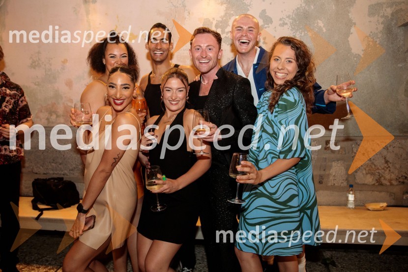  Leah Vassell, igralka;  Samuel Routley, igralec;  Christopher Parkinson, igralec;  Travis Ross, igralec;  Serina Mathews, igralka;  Gabriela Acosta, igralka;  Annie Southall, igralkaWest Side Story, muzikal, Festival Ljubljana 2022