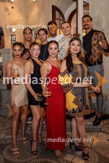  Samuel Routley, igralec;  Alex Abad Cabedo, igralec;  Fernando Mariano, igralec;  Lucas Piquero, igralec;  Wade Lewin, igralec;  Serina Mathews, igralka;  Gabriela Acosta, igralka;  Philippa Stefani, igralka;  Rosalia Morales, igralkaWest Side Story, muzikal, Festival Ljubljana 2022