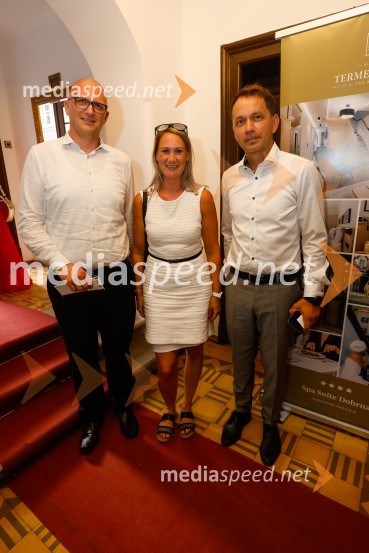  ... ;  ... ;  Leon Tomašić, direktor Terme DobernaSprejem Term Dobrna, West Side Story, Festival Ljubljana 2022