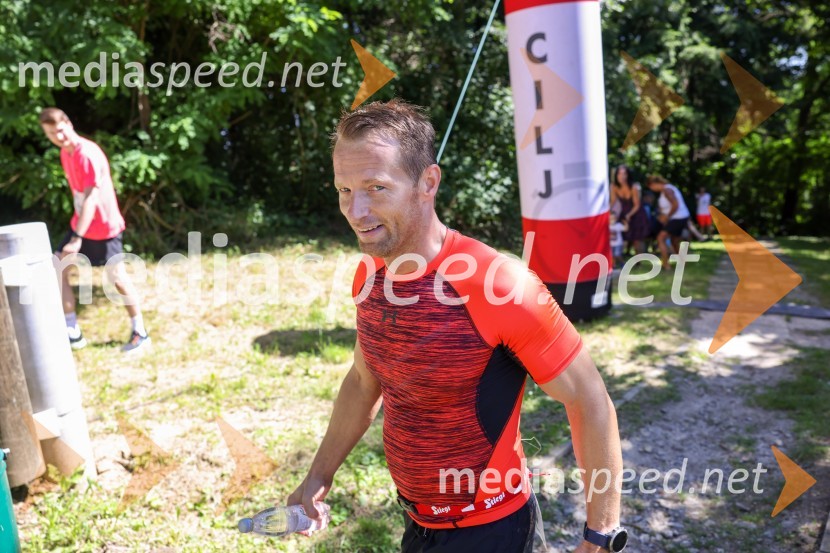 3.Tek po stopnicah na radgonski grad, #norcinastengah