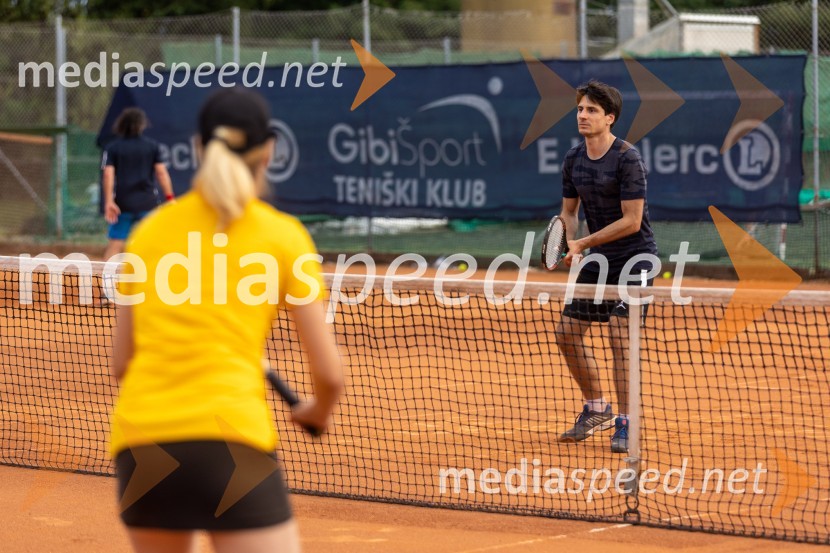 AmCham Open teniški turnir in piknik 2022