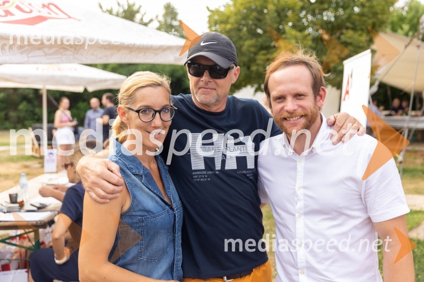  Katja Cuderman;  Rok Cuderman, vodja marketinga Petrol d.d.;  ... AmCham Open teniški turnir in piknik 2022