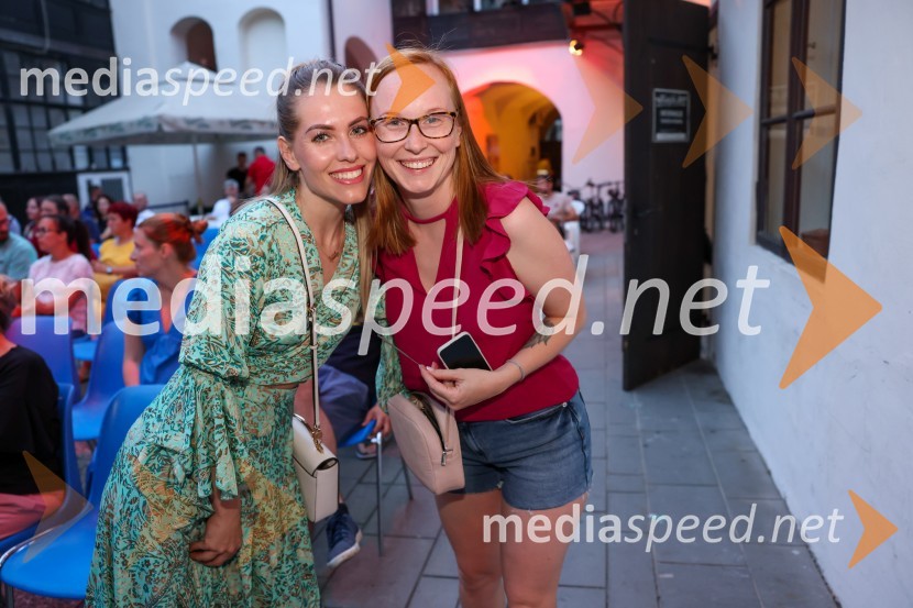 Autsajderji, dobrodelni stand up roast