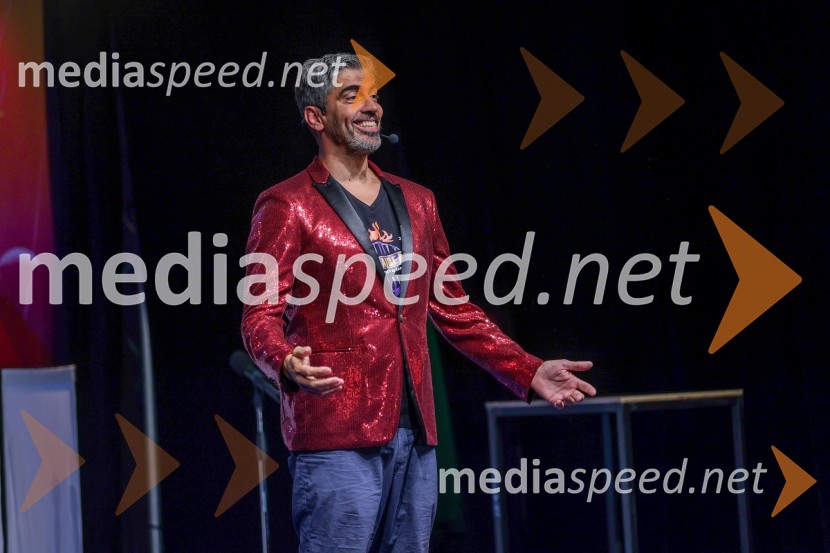  Bor Greiner, odgovorni urednik, Radio CityAutsajderji, dobrodelni stand up roast