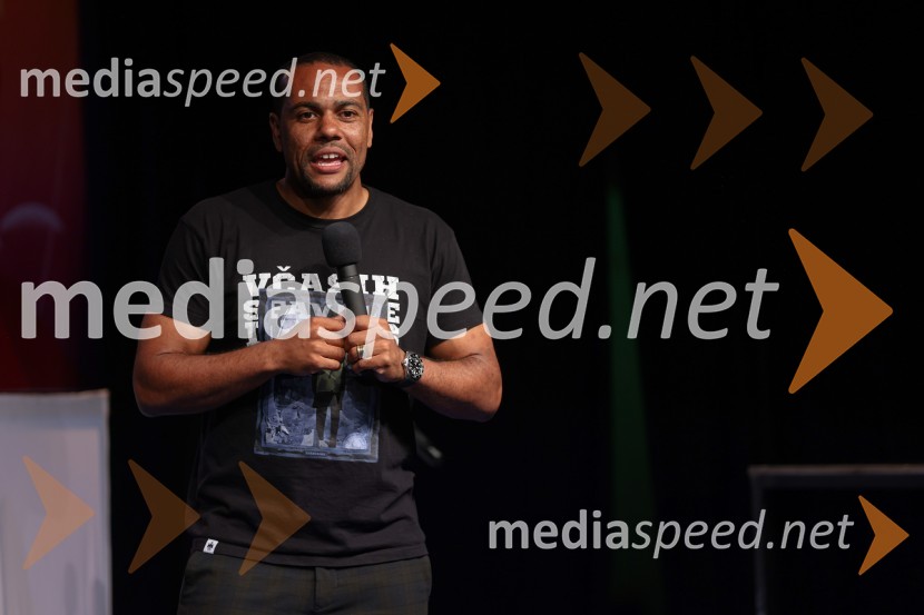  Marcos  Tavares, nogometaš, NK MariborAutsajderji, dobrodelni stand up roast