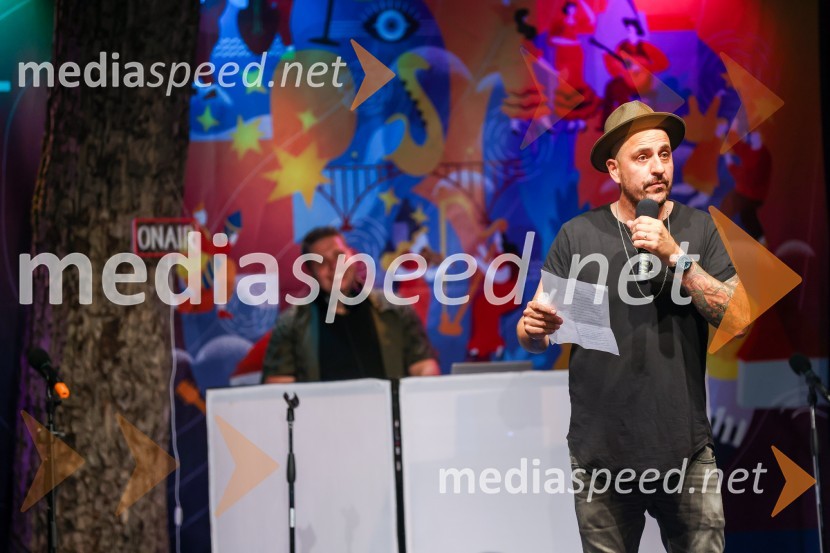  Boštjan Čukur, raper, 6 Pack ČukurAutsajderji, dobrodelni stand up roast