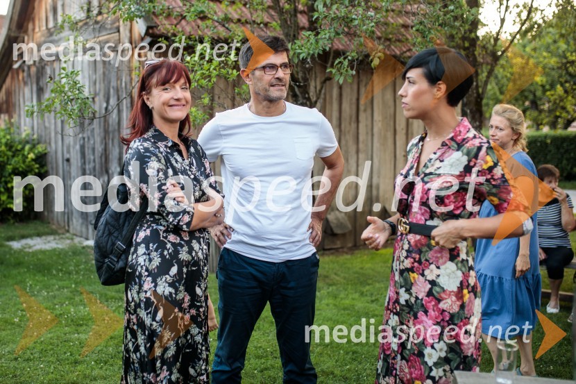  Urša Manček Rakovec, marketing, RTV Slovenija;  Matjaž Rakovec, župan Mestne občine Kranj;  Zala  Razinger, Riko Ribnica, asistentka v PRObedi ter obredi, zaključna prireditev projekta