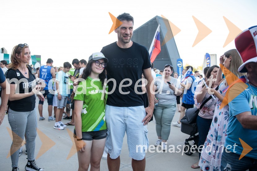  ... ;  Gašper Vidmar, košarkarKošarkarska tekma Slovenija -  Hrvaška