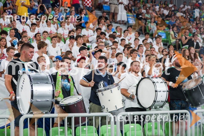 Košarkarska tekma Slovenija -  Hrvaška