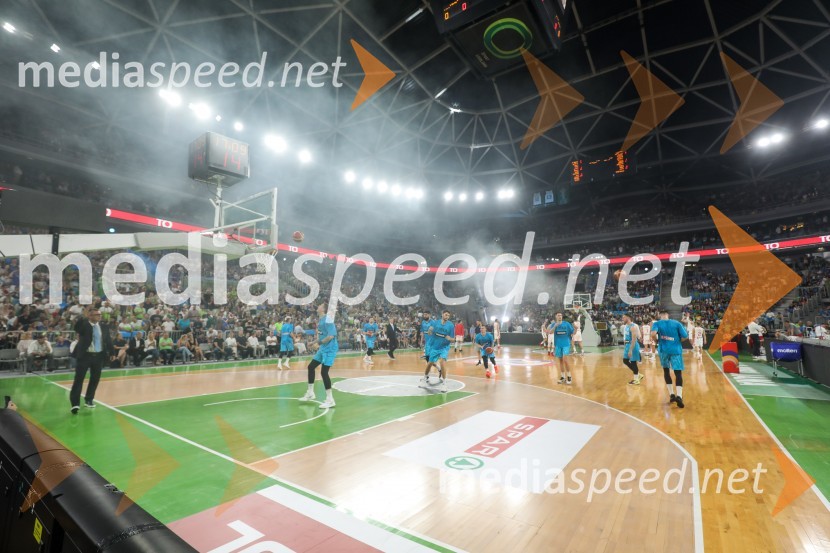 Košarkarska tekma Slovenija -  Hrvaška