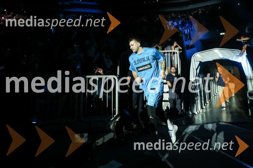  Luka  Dončić, košarkarKošarkarska tekma Slovenija -  Hrvaška
