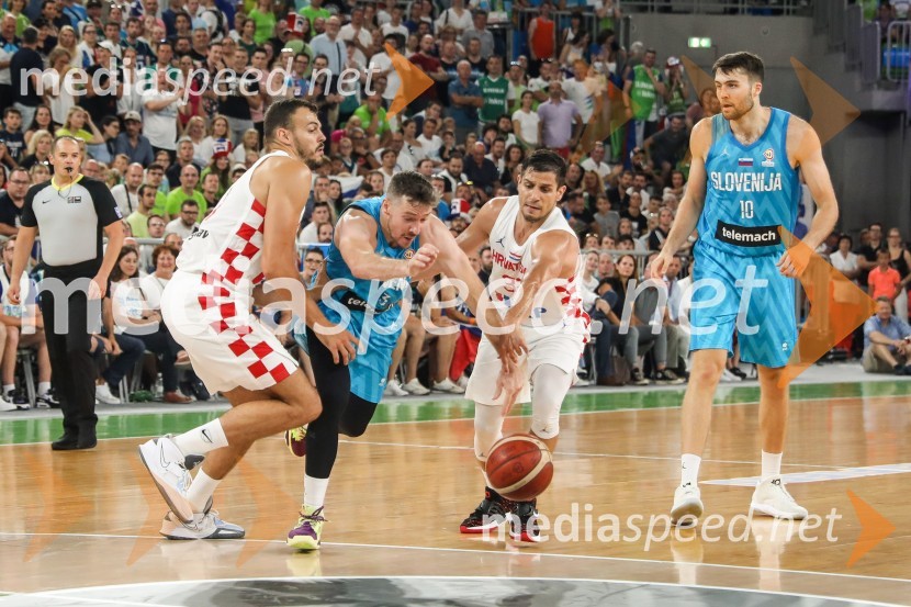  Ante Žižić, košarkaš;  Goran Dragić, košarkar;  Roko Rogić, košarkaš;  Mike Tobey, košarkašKošarkarska tekma Slovenija -  Hrvaška